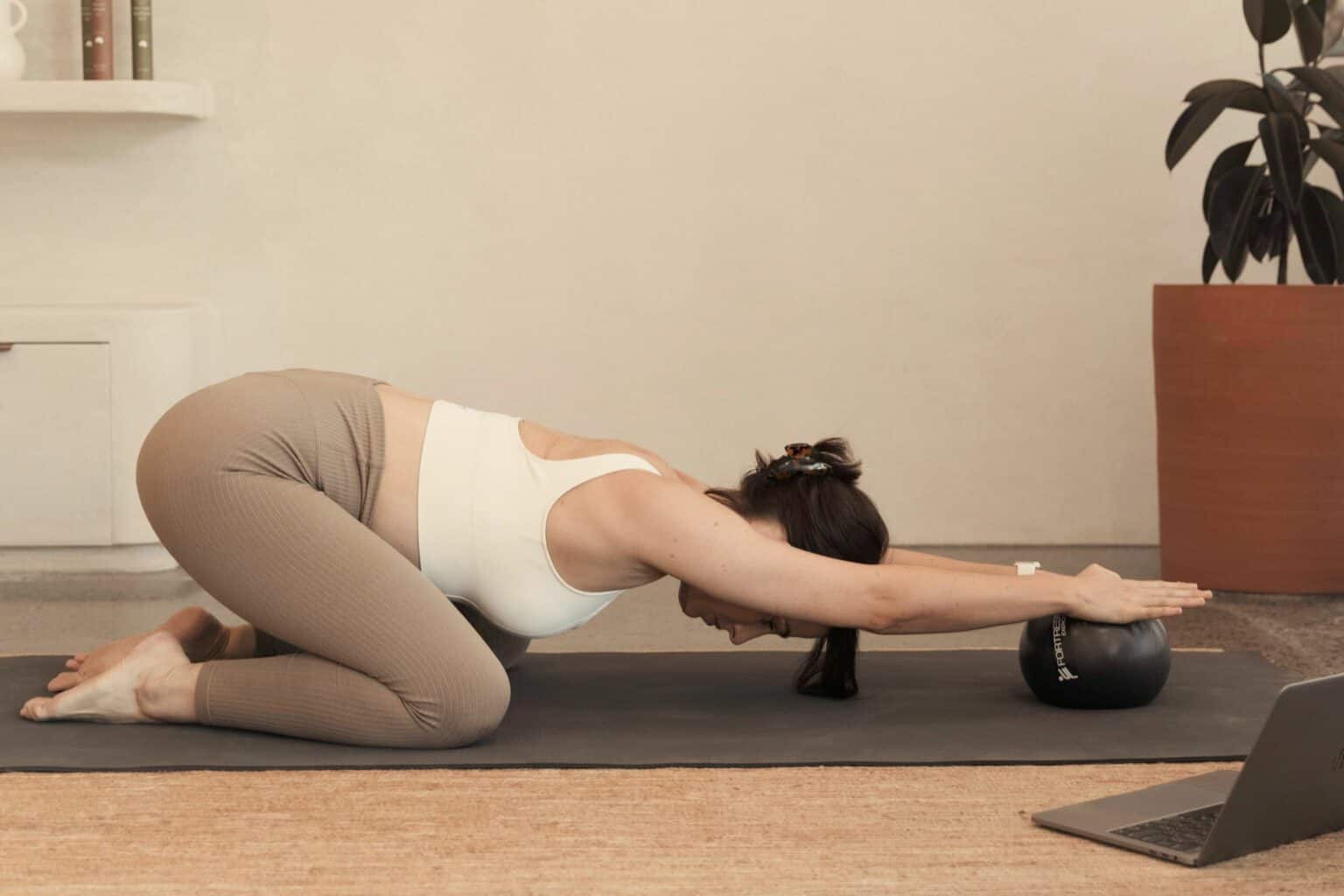Alia Bhatt's trainer shares 6 yoga poses for post Covid-19 anxiety |  HealthShots